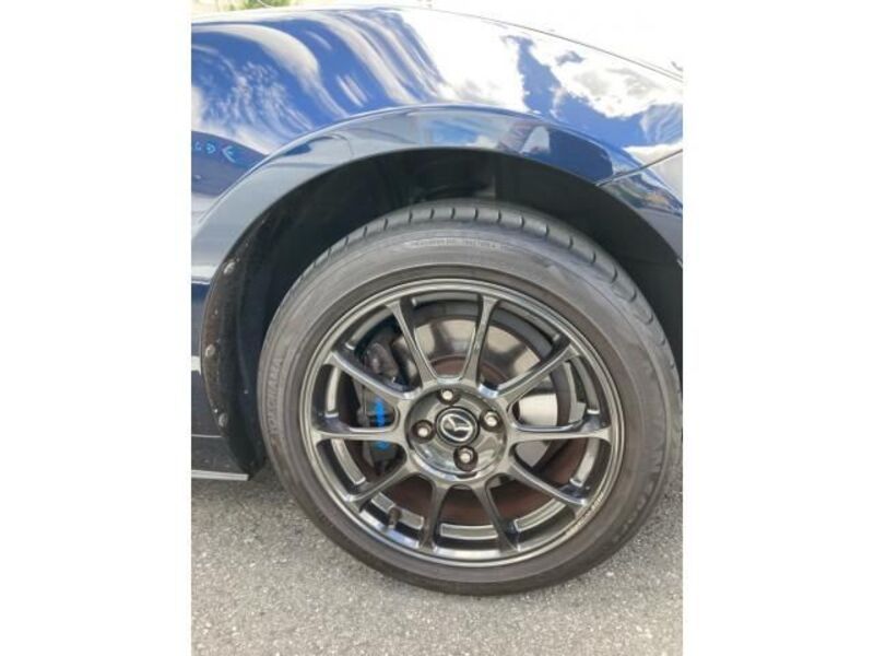 ROADSTER