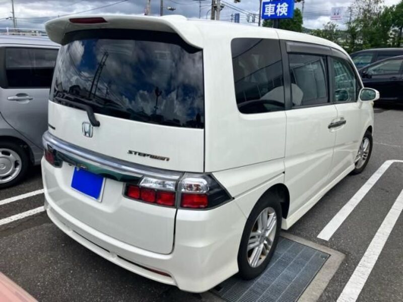 STEPWAGON SPADA