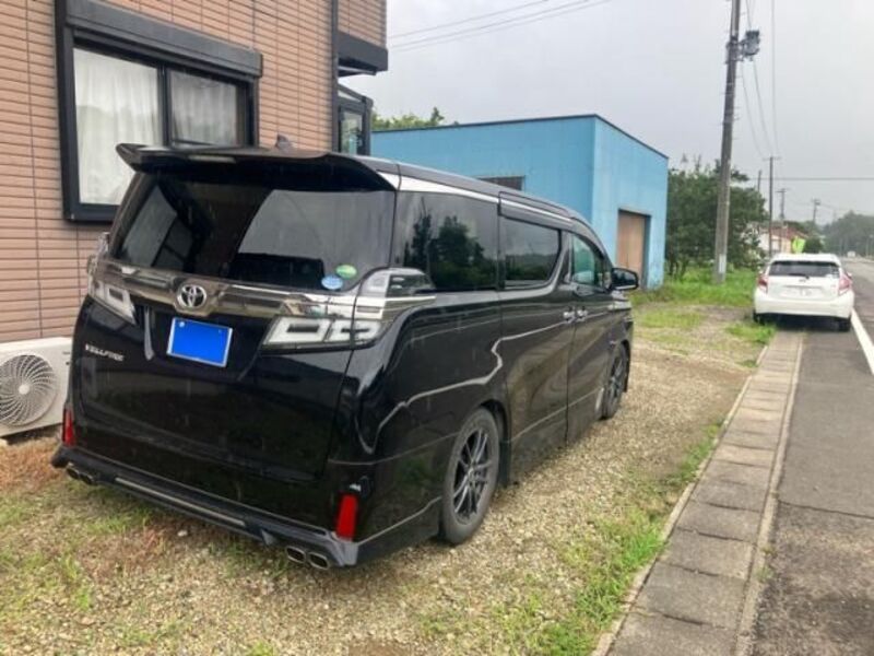 VELLFIRE