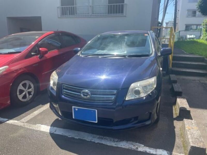 COROLLA AXIO
