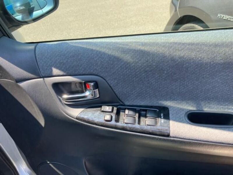 COROLLA SPACIO