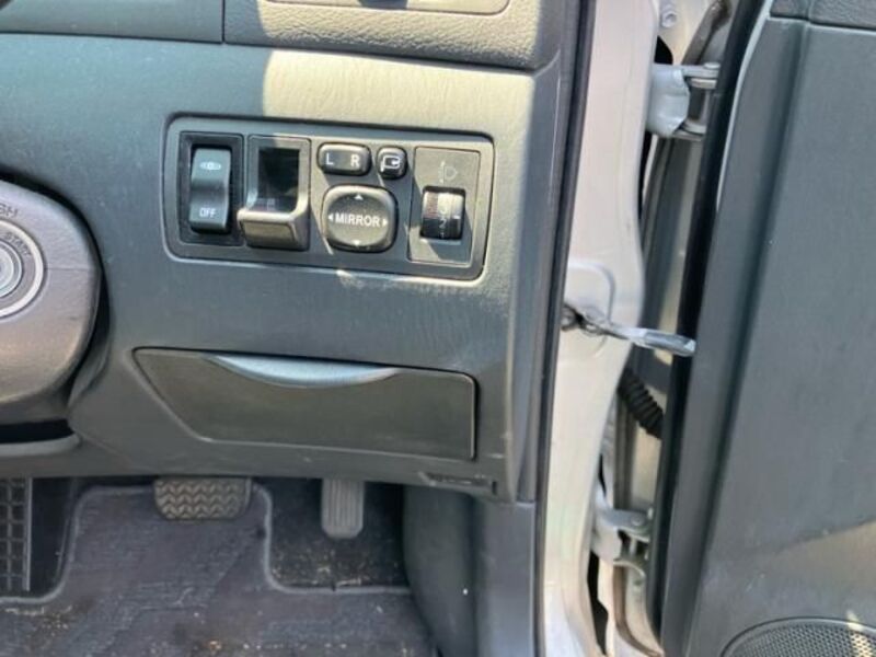 COROLLA SPACIO