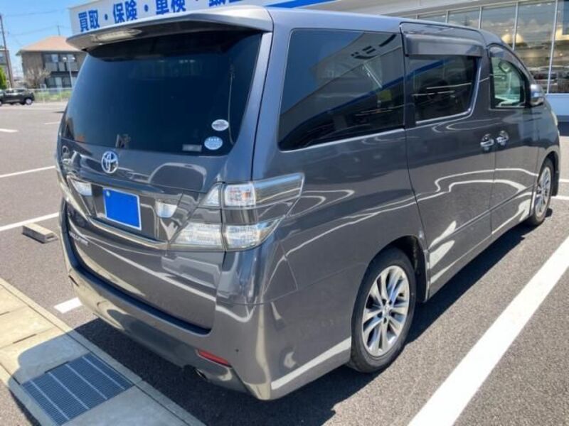 VELLFIRE