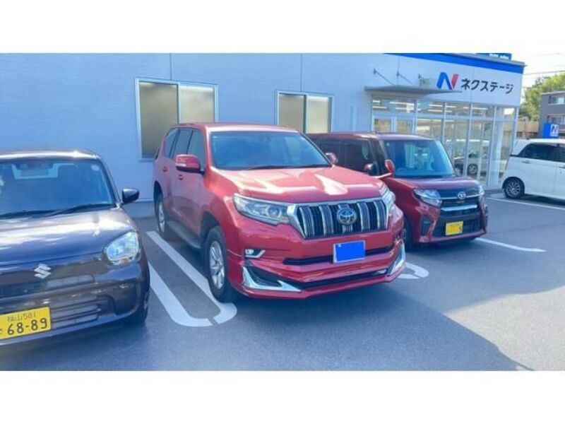 TOYOTA LAND CRUISER PRADO
