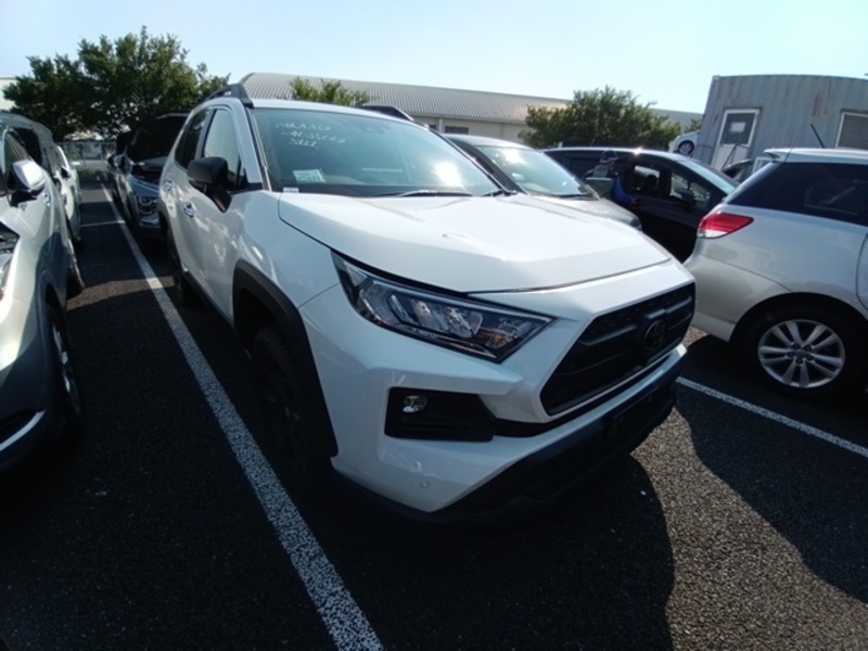 RAV4
