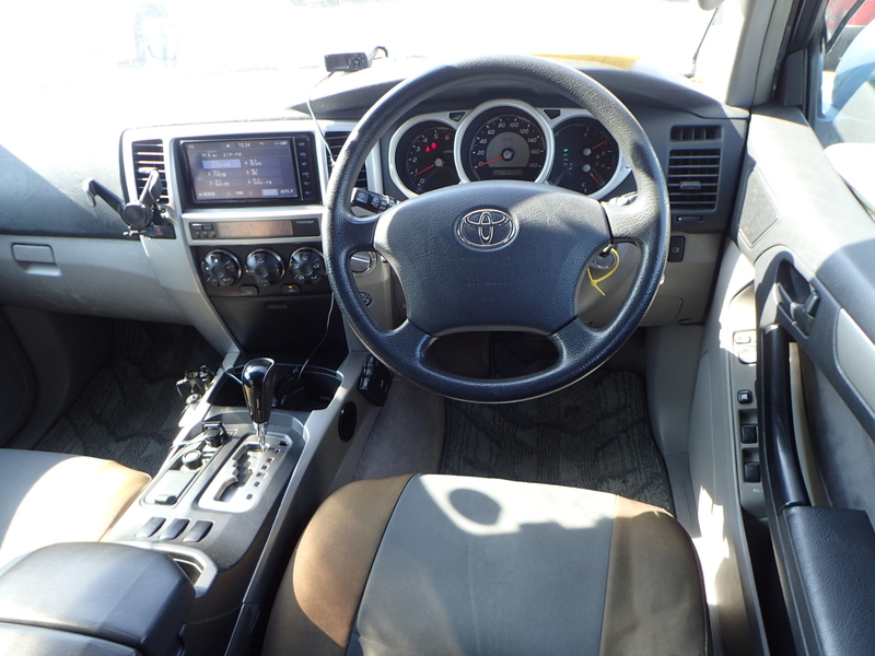 HILUX SURF