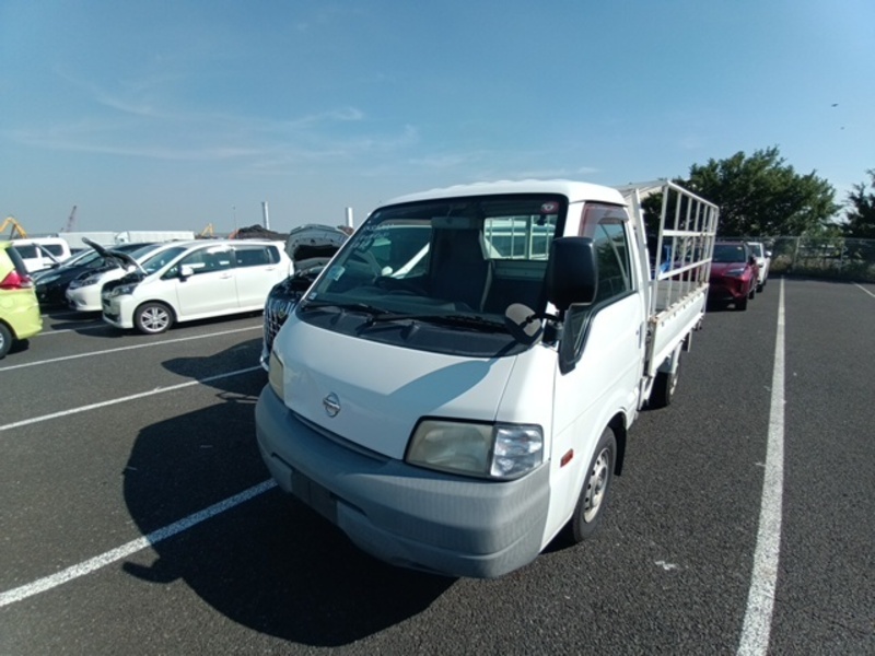 NISSAN VANETTE TRUCK