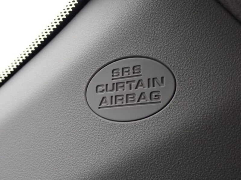 COROLLA AXIO