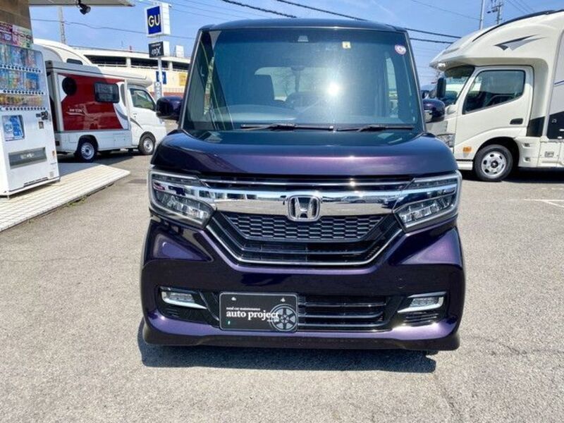 N BOX CUSTOM