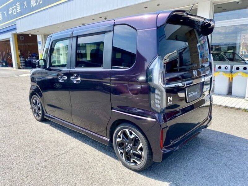 N BOX CUSTOM