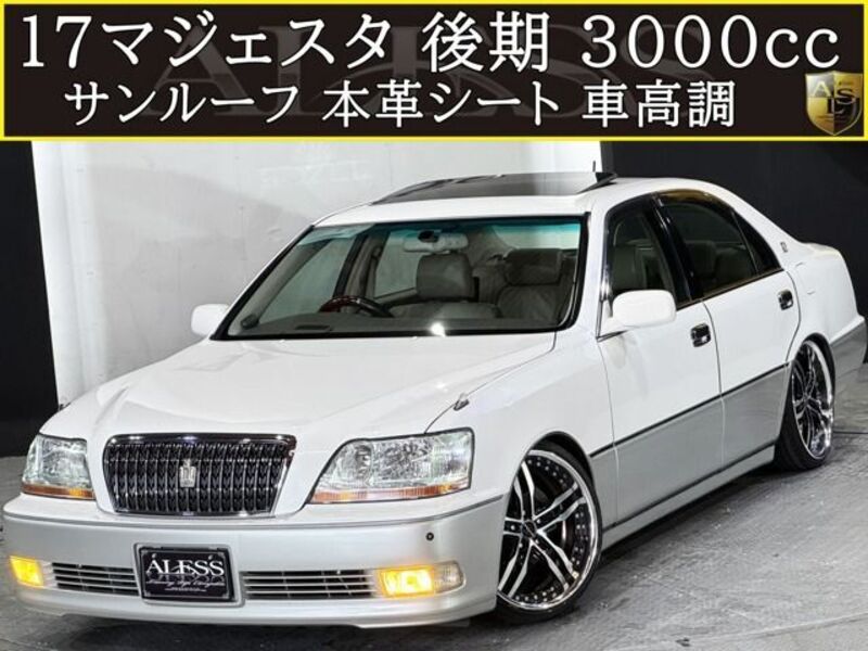 TOYOTA CROWN MAJESTA