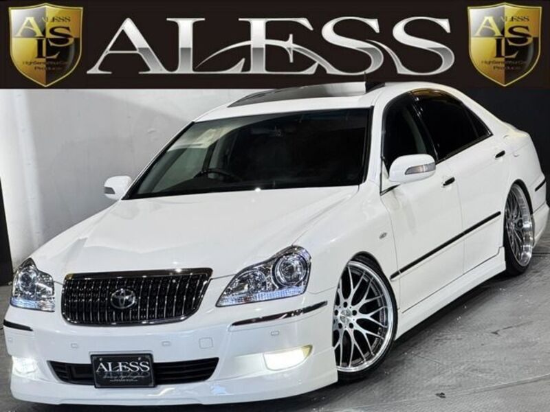 TOYOTA CROWN MAJESTA