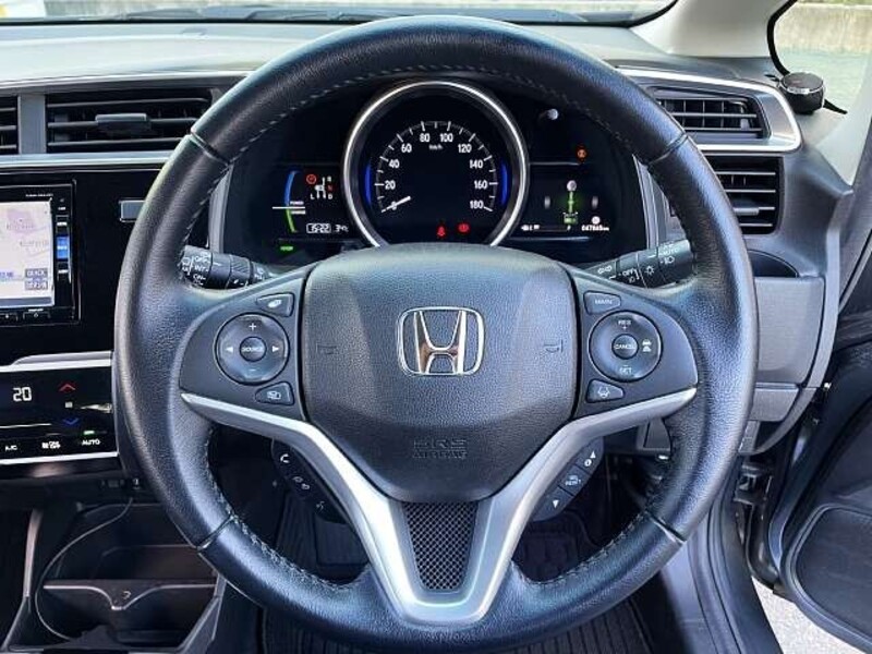 FIT HYBRID