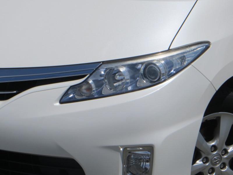 ESTIMA HYBRID
