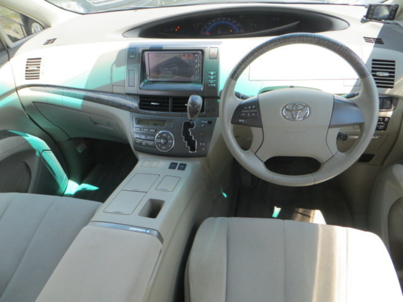 ESTIMA HYBRID
