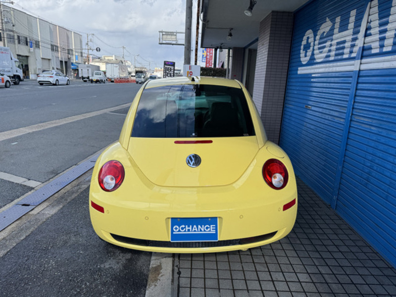 NEW BEETLE