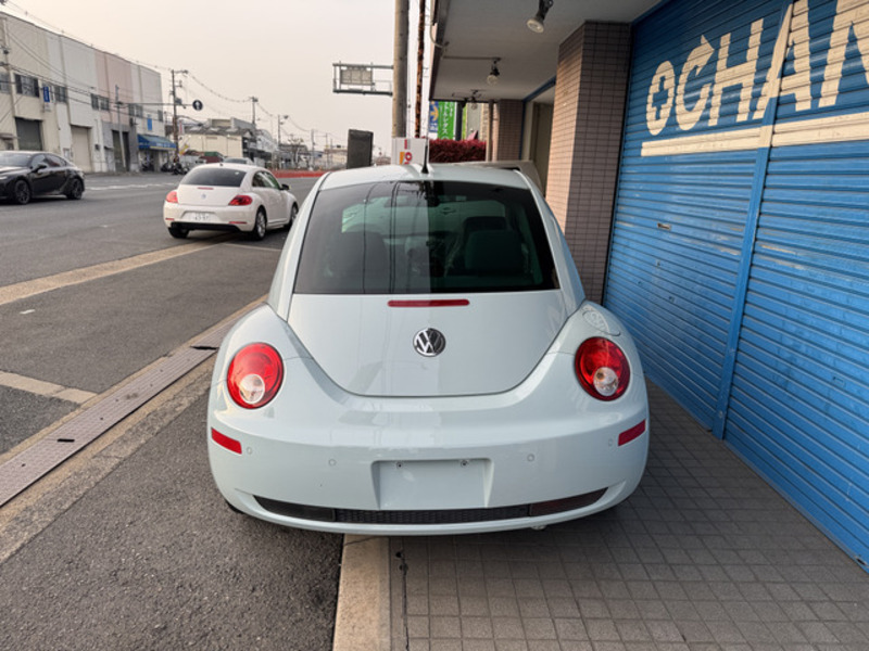 NEW BEETLE