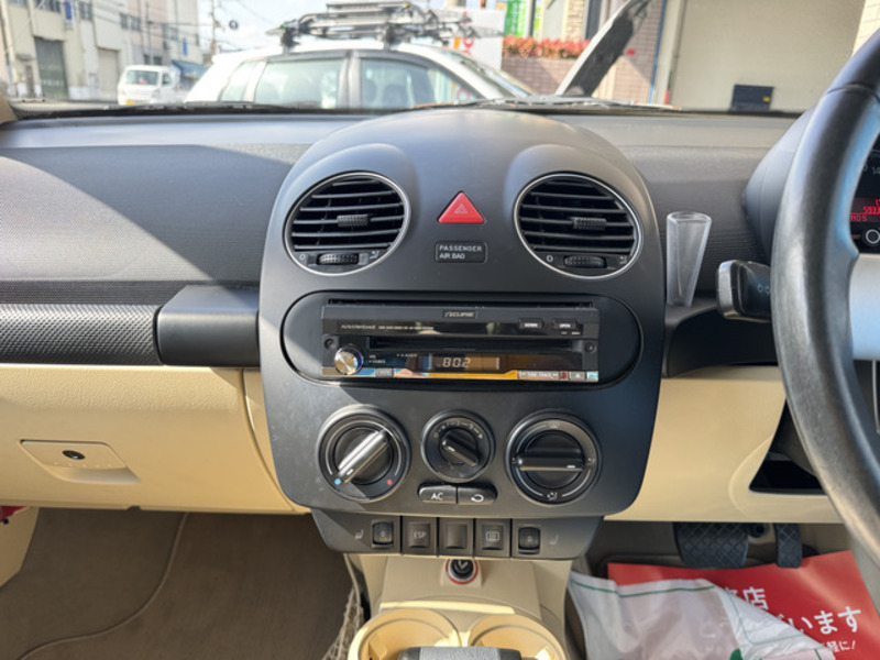 NEW BEETLE