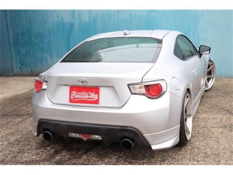 86