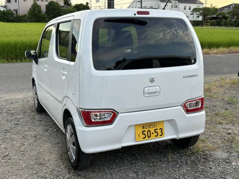 WAGON R