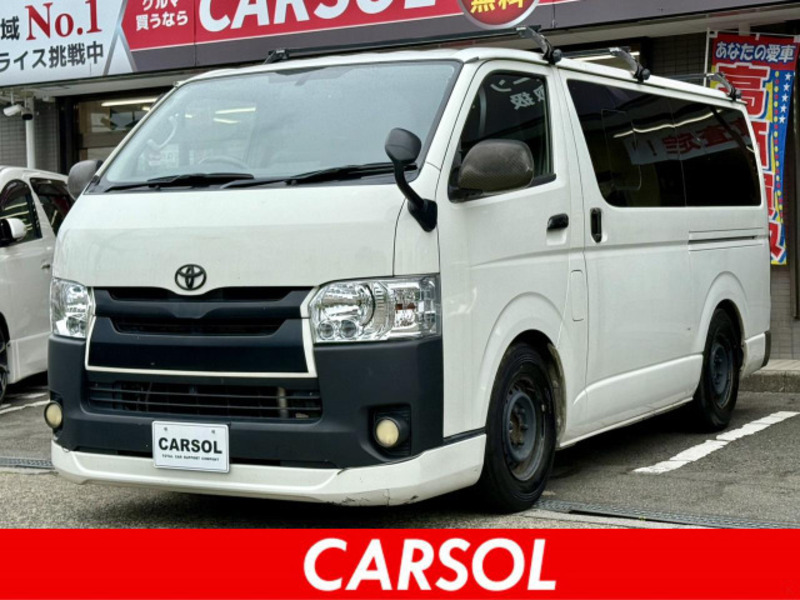 TOYOTA HIACE VAN