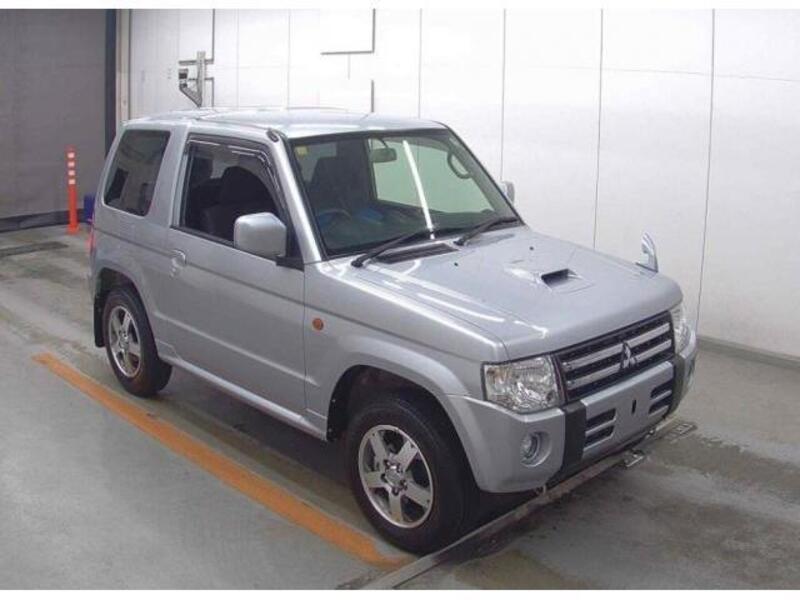 PAJERO MINI