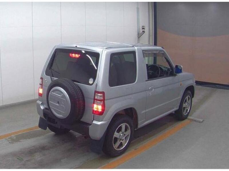 PAJERO MINI