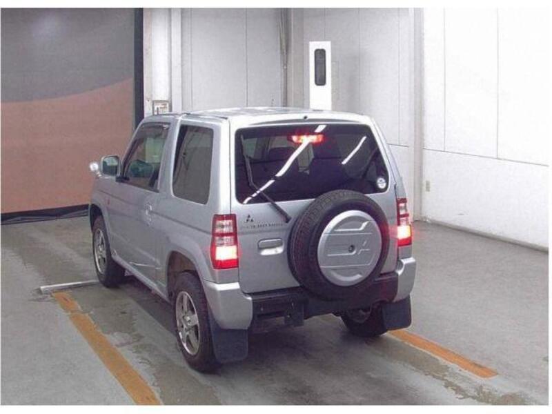 PAJERO MINI