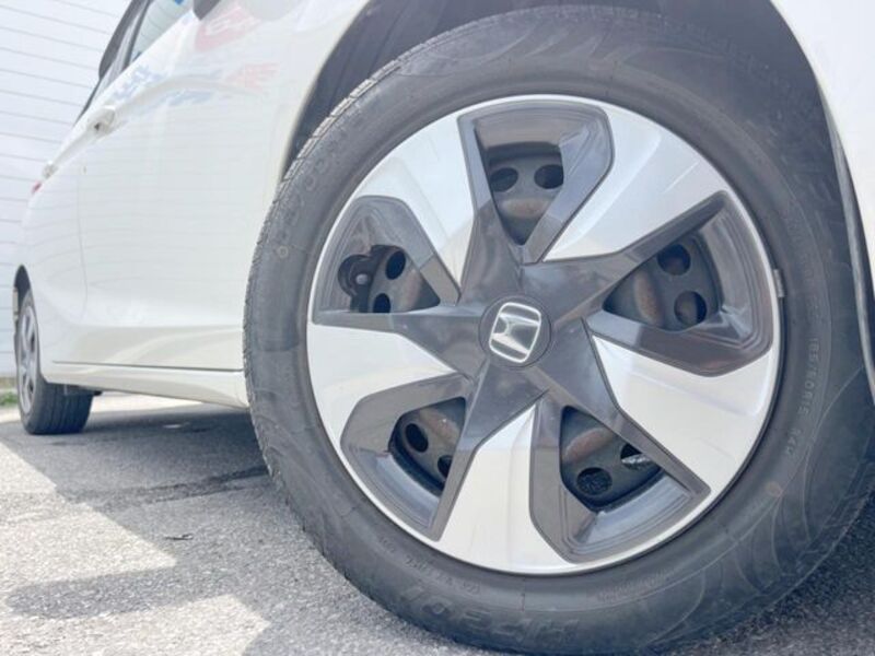 FIT HYBRID