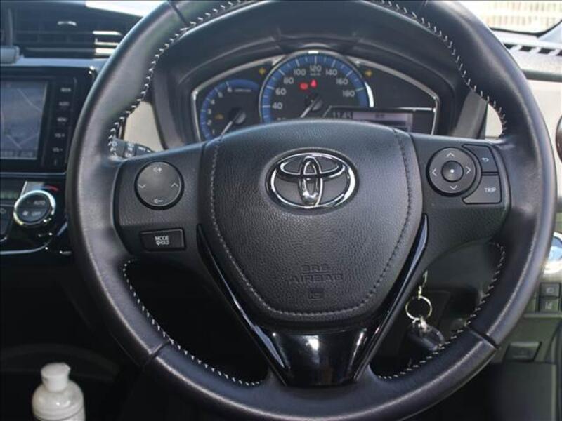 COROLLA FIELDER
