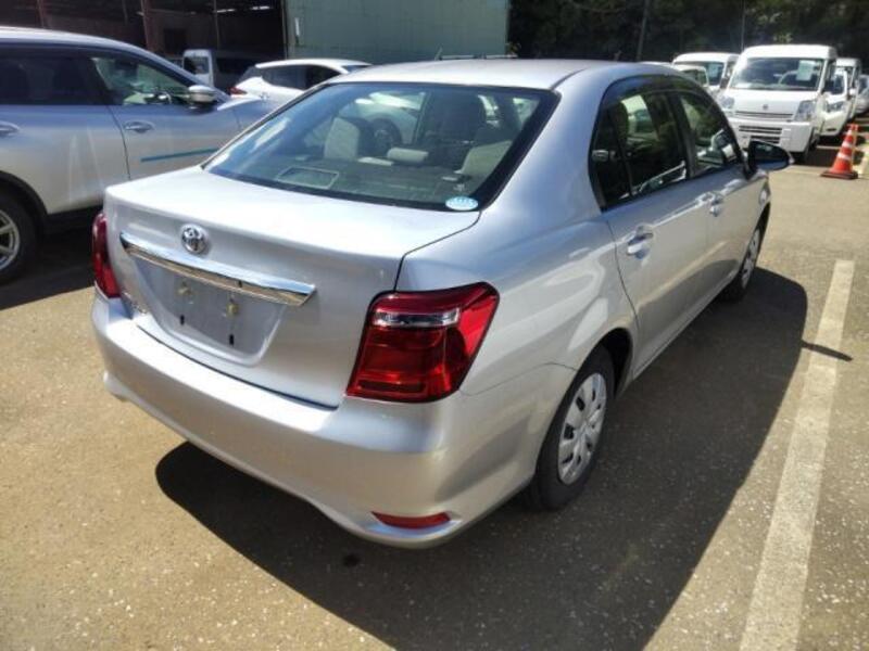COROLLA AXIO
