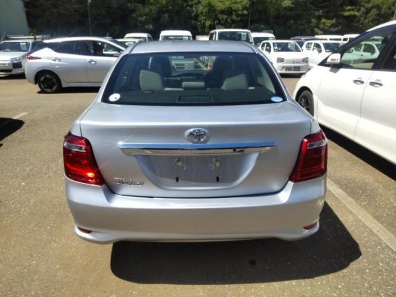 COROLLA AXIO