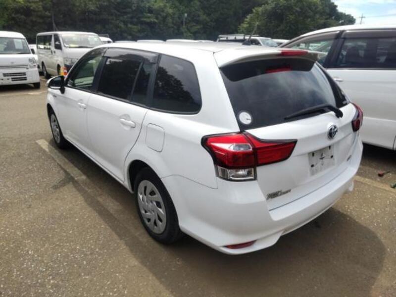 COROLLA FIELDER