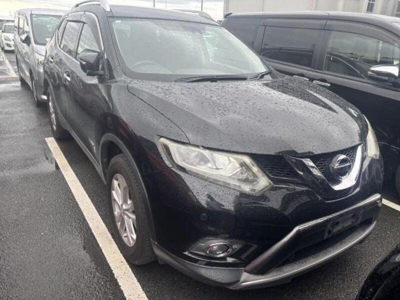 X-TRAIL