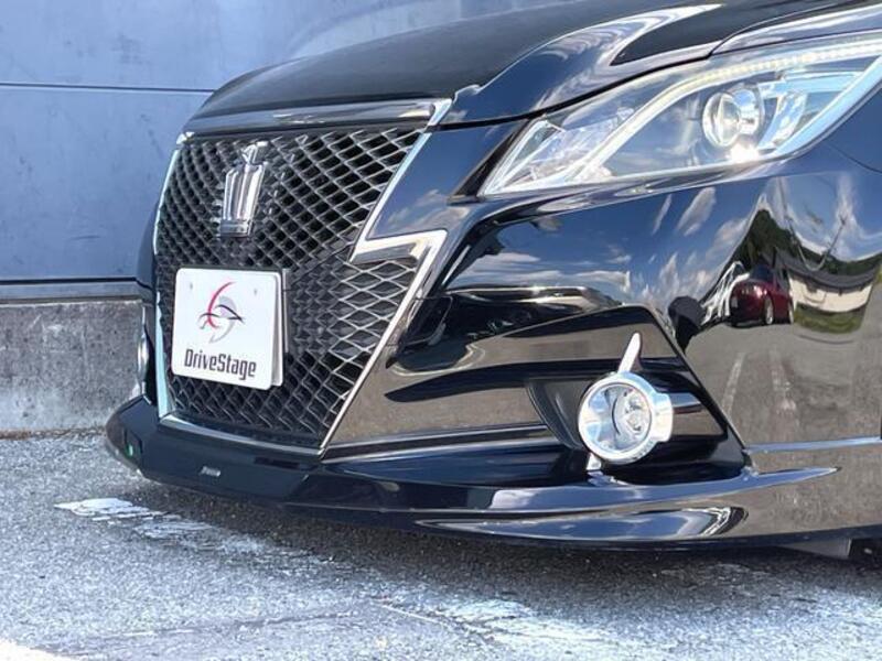 CROWN