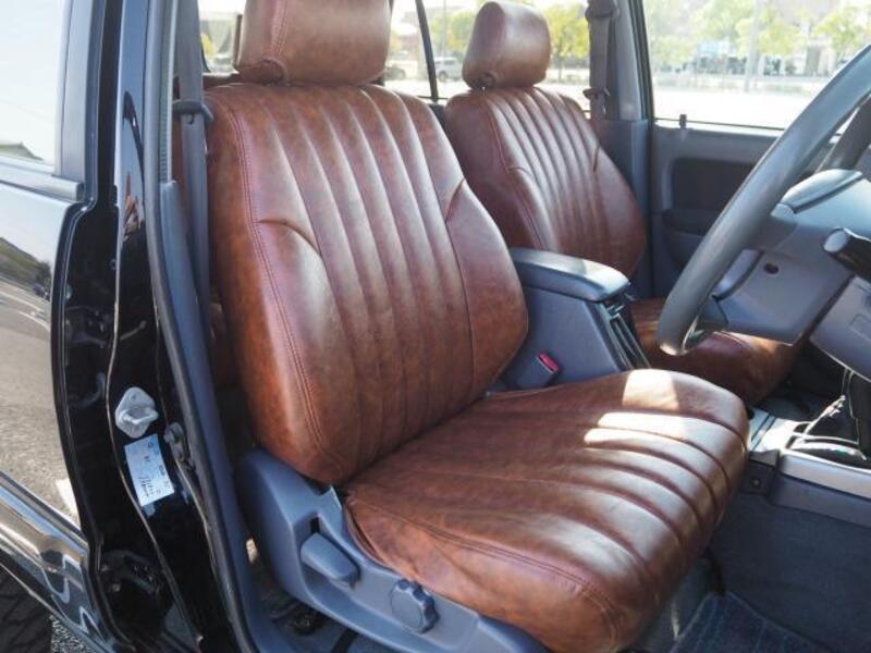 HILUX SURF