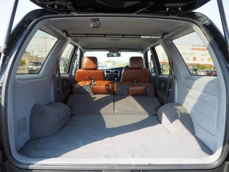 HILUX SURF
