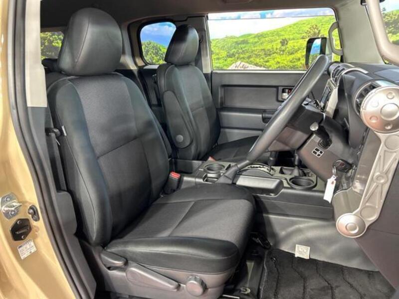 FJ CRUISER