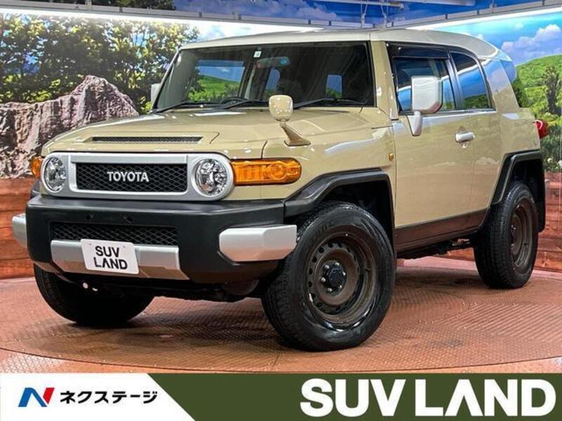 TOYOTA FJ CRUISER
