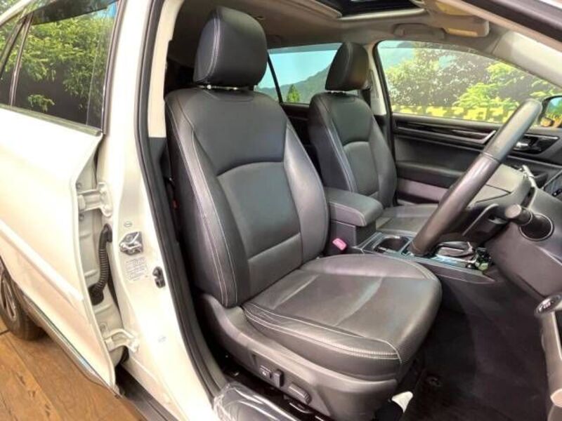 LEGACY OUTBACK