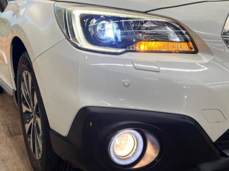 LEGACY OUTBACK