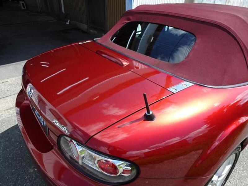 ROADSTER