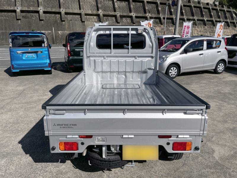 MINICAB TRUCK