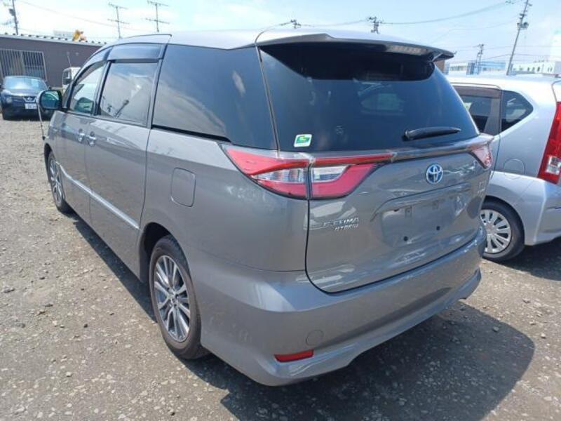 ESTIMA HYBRID