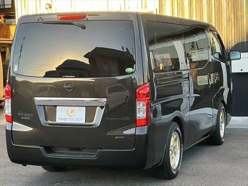 NV350 CARAVAN