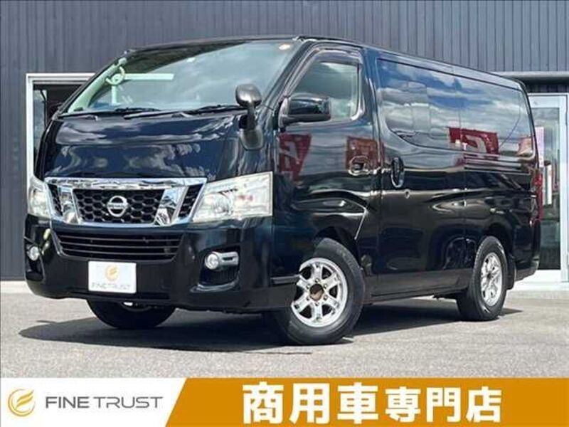 NV350 CARAVAN-0