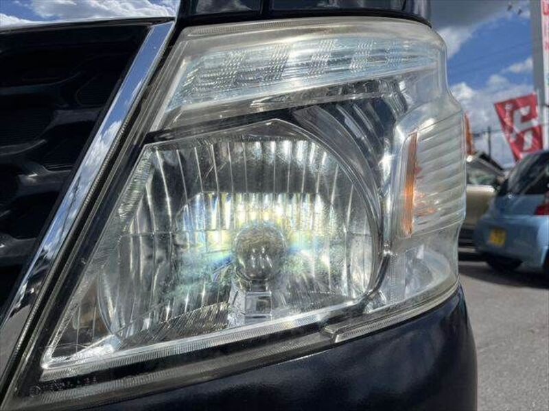 NV350 CARAVAN