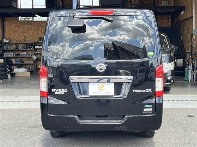 NV350 CARAVAN