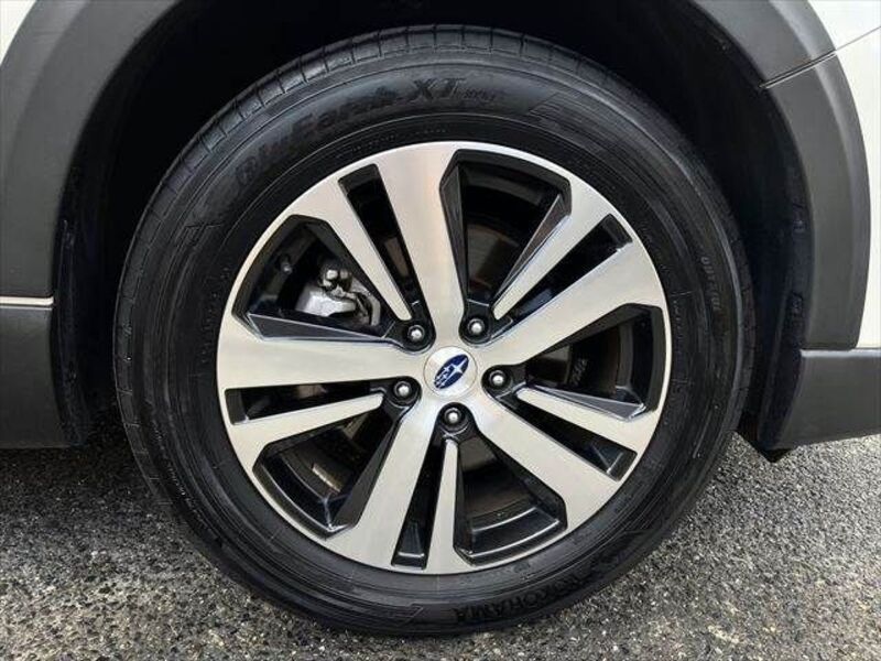 LEGACY OUTBACK