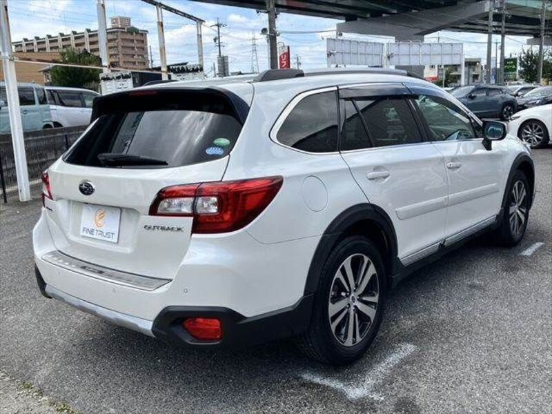 LEGACY OUTBACK